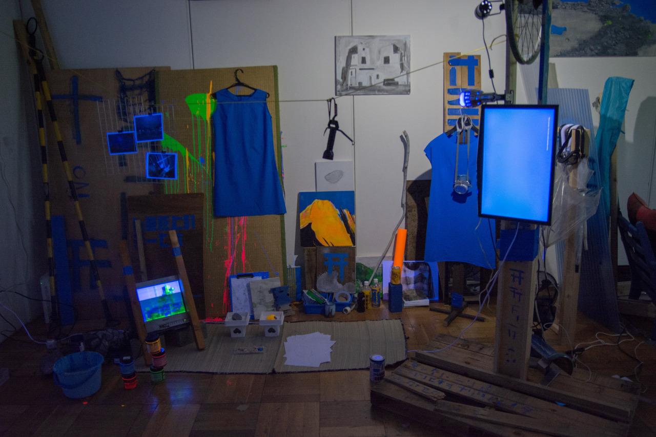 000（空白な空間の空気）